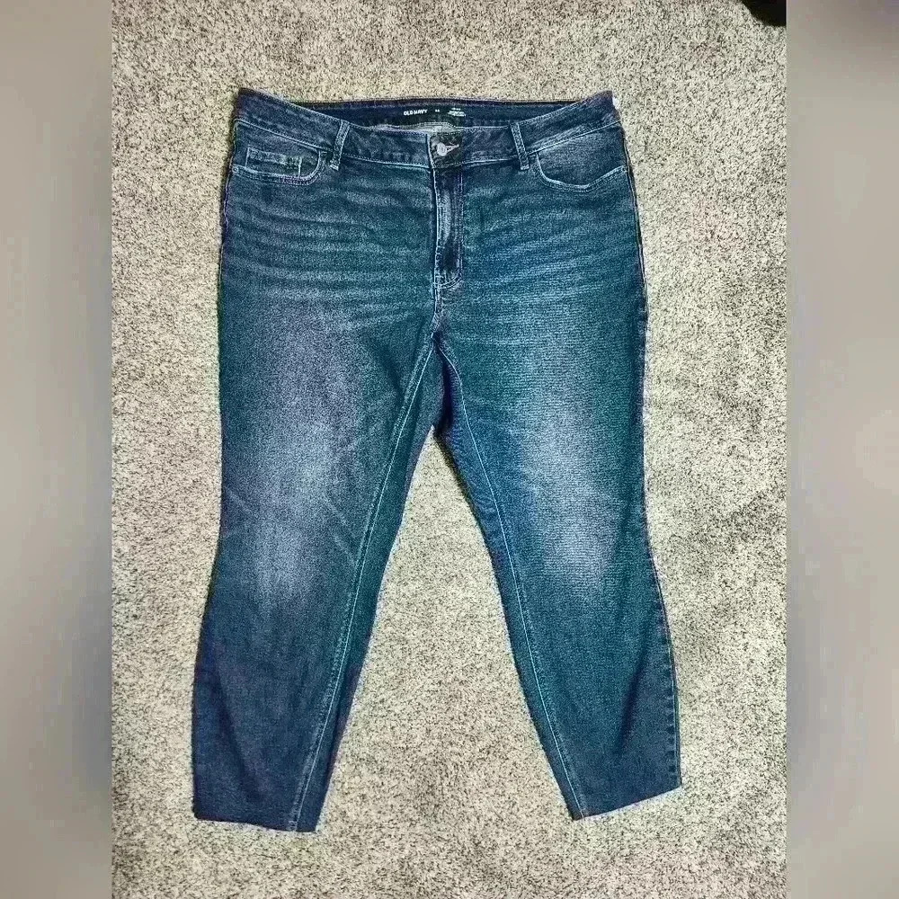 Old Navy Mid-rise Rockstar Super skinny